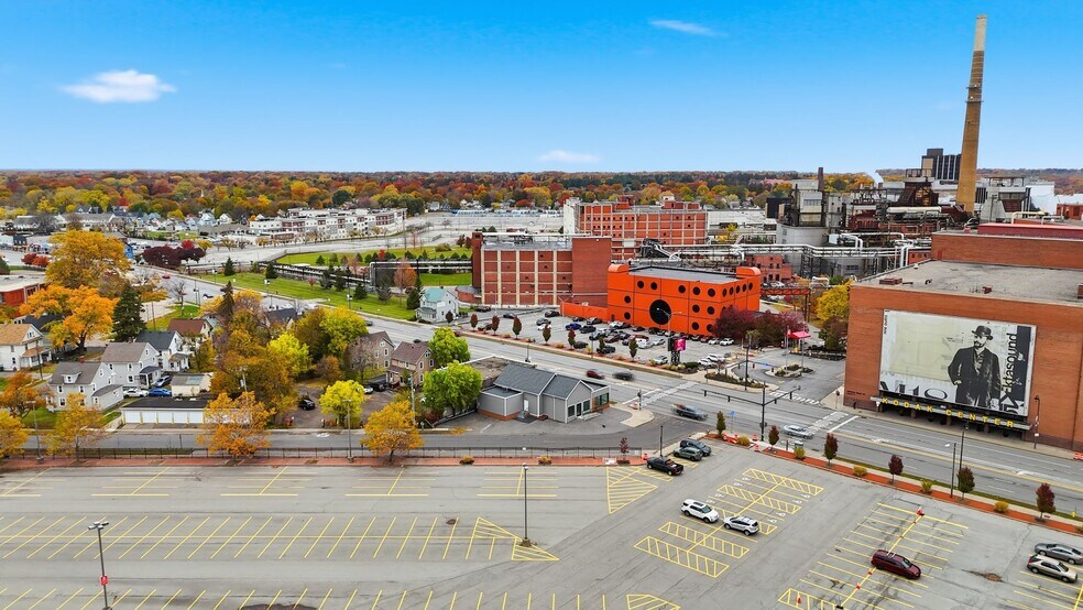More Photos Of 211 W Ridge Rd, Rochester Storefront For Sale