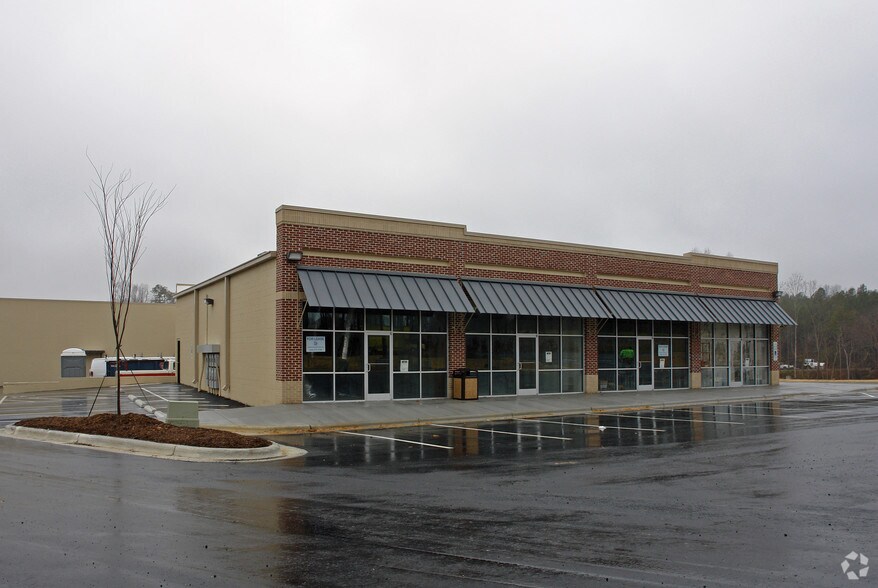 More Photos Of 4620 Woody Mill Rd, Greensboro Storefront For Lease