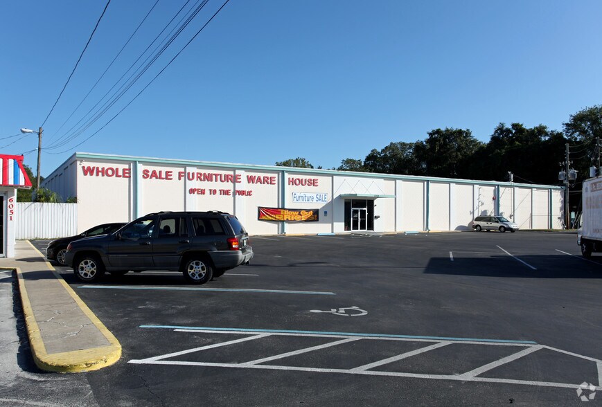 Primary Photo Of 6025 Edgewater Dr, Orlando Warehouse For Lease
