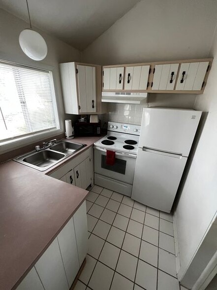 More Photos Of 51637 Highway 6, Glenwood Springs Hotel For Sale