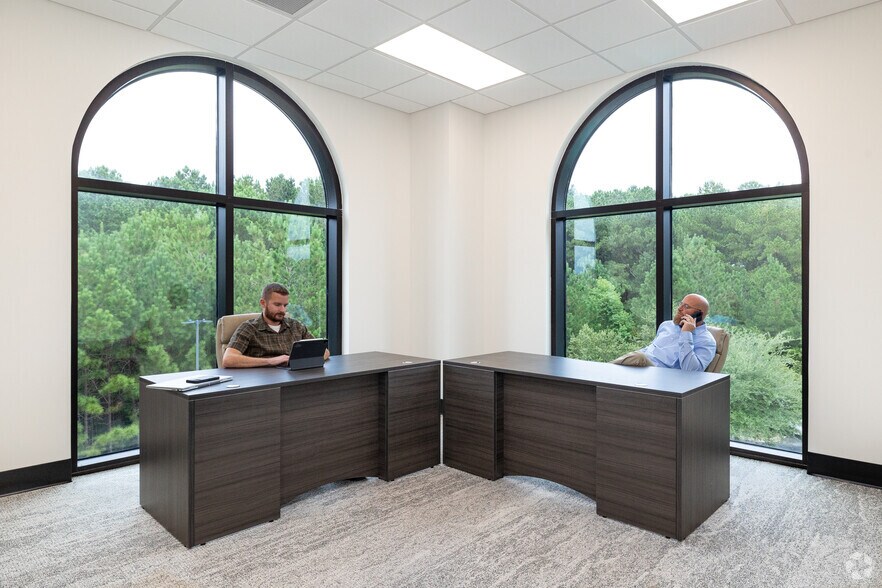 More Photos Of 1301 Industrial Dr, Crestview Coworking Space