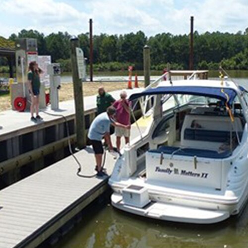 More Photos Of 2054 Jamestown Rd, Williamsburg Marina For Sale