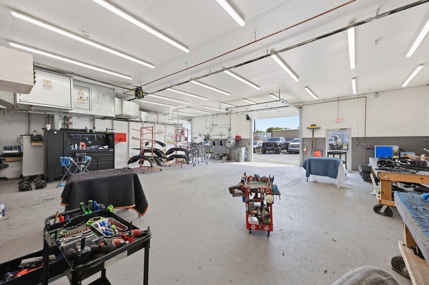 More Photos Of 1728 N Market St, Frederick Warehouse For Sale