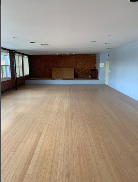 More Photos Of 1244-1256 Westwood Blvd, Los Angeles Storefront For Lease