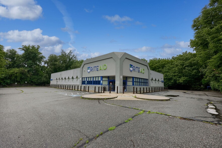 More Photos Of 524 N 6th St, Reading Freestanding For Sale