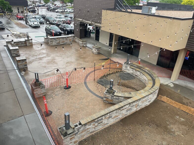 More Photos Of 3333 S Wadsworth Blvd, Lakewood Unknown For Lease