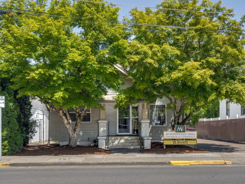 Primary Photo Of 319 NE 5th St, McMinnville Office Residential For Sale