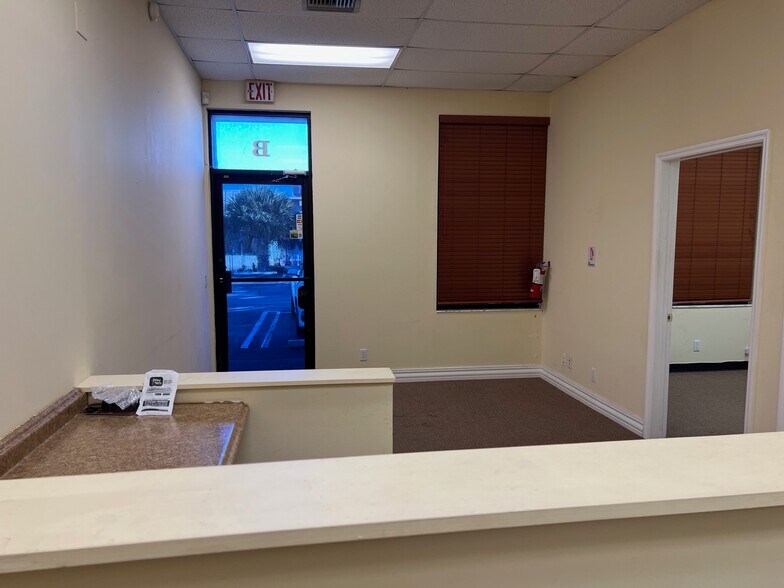 More Photos Of 1530 Cypress Dr, Jupiter Light Manufacturing For Lease