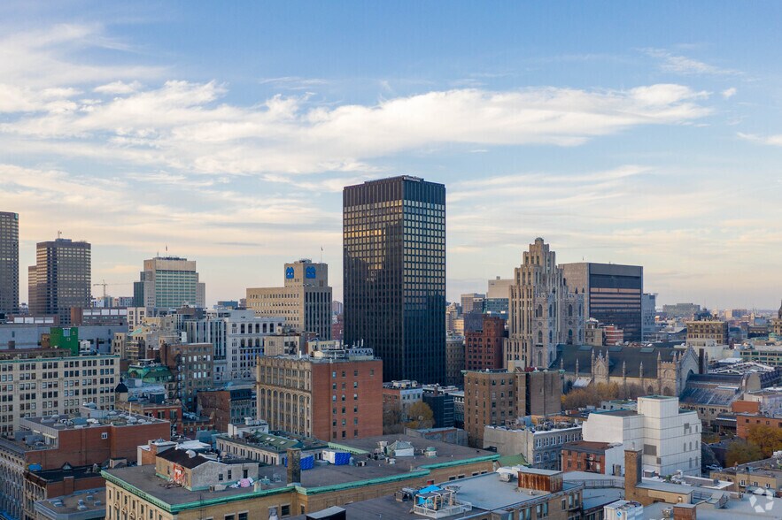 More Photos Of 500 Pl D'armes, Montréal Coworking Space