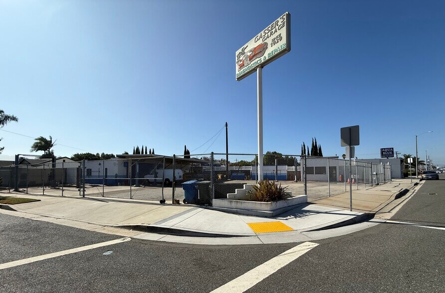 More Photos Of 2258 Lomita Blvd, Lomita Auto Repair For Lease
