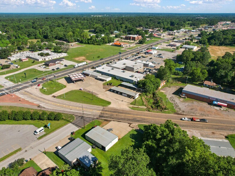 More Photos Of 300 State Highway 155 N, Gilmer Service For Sale