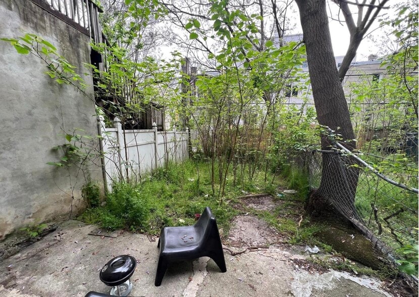 More Photos Of 4118 W Girard Ave, Philadelphia Specialty For Sale