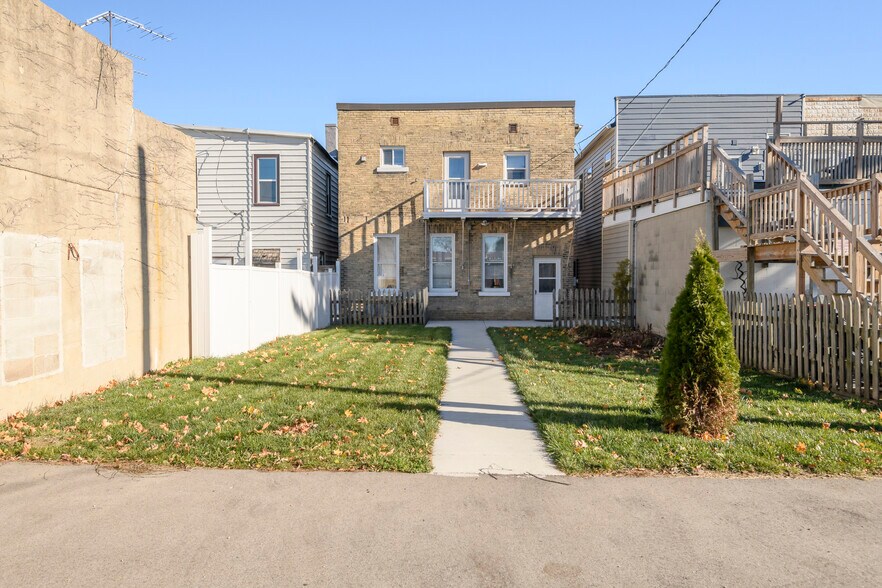 More Photos Of 109 S Lake St, Hustisford Storefront Retail Residential For Sale