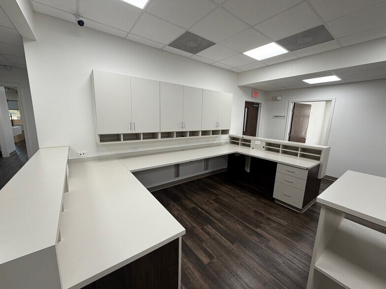 More Photos Of 200 Medical Care Way, Dothan Medical For Lease