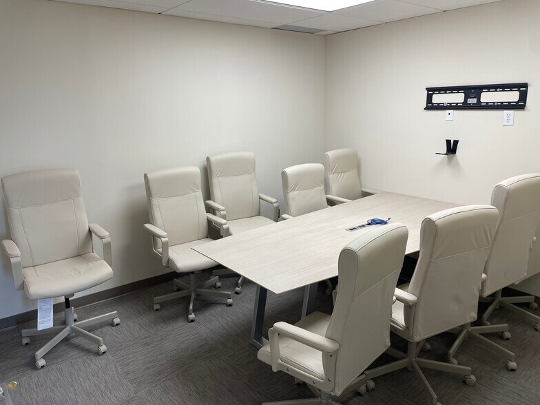 More Photos Of 120 S Warner Rd, King Of Prussia Medical For Sale