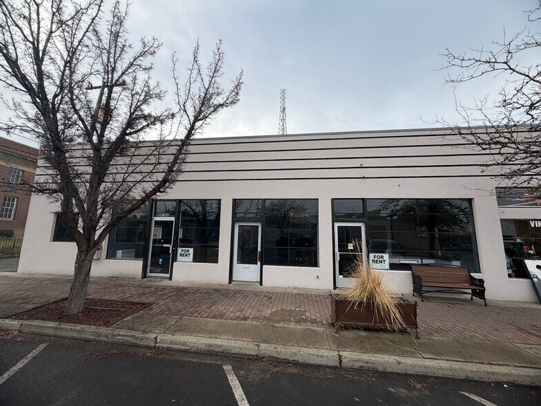 More Photos Of 200-206 E 4th Ave, Ellensburg General Retail For Lease
