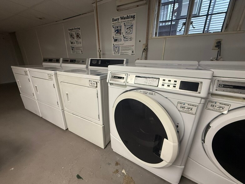 More Photos Of 21 Fruit St, Worcester Apartments For Sale