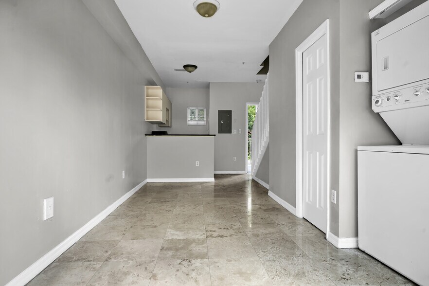 More Photos Of 1421 SW 3rd St, Miami Apartments For Sale
