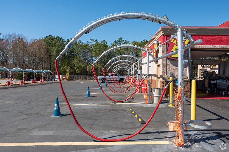 More Photos Of 812 Buford Dr, Lawrenceville Carwash For Sale