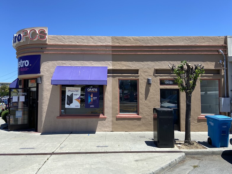 More Photos Of 3201 Middlefield Rd, Menlo Park Storefront For Sale