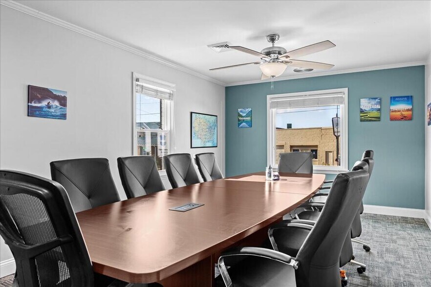 More Photos Of 57 Mountain Rd, Halifax Office For Sale