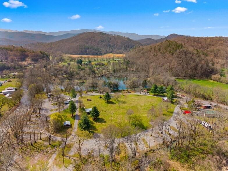 Primary Photo Of 141 Lower Bogard Rd, Newport Trailer Camper Park For Sale