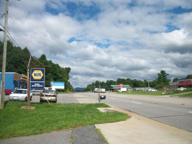 More Photos Of 21708 Jeb Stuart Hwy, Stuart General Retail For Sale