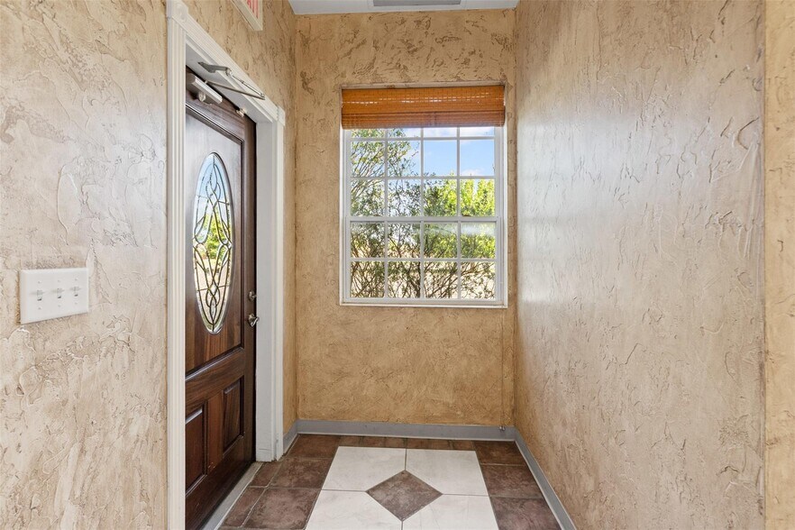 More Photos Of 779 E FM 1187, Crowley Medical For Sale