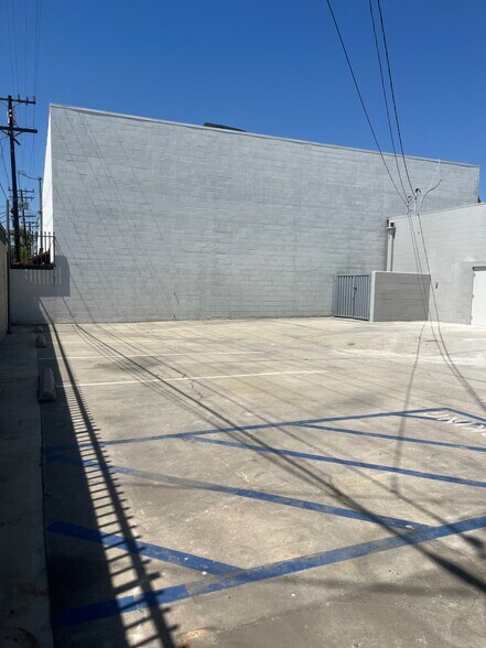 More Photos Of 9654 Alpaca St, South El Monte Warehouse For Lease