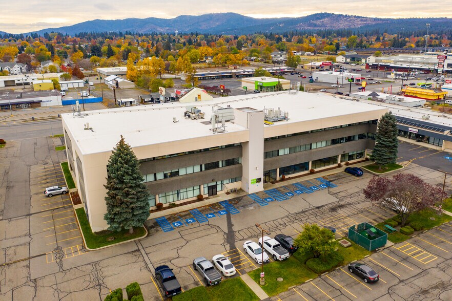 More Photos Of 11707 E Sprague Ave, Spokane Valley Office For Lease