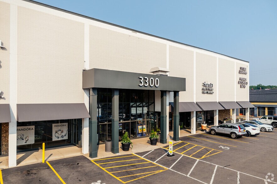 More Photos Of 3300 Monroe Ave, Rochester Storefront For Lease