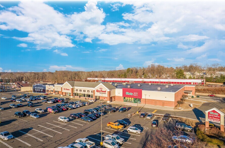 More Photos Of 425 Broad St, Manchester Unknown For Lease