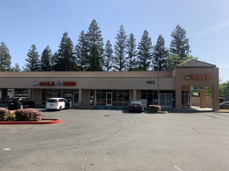 More Photos Of 9372 Madison Ave, Orangevale General Retail For Lease