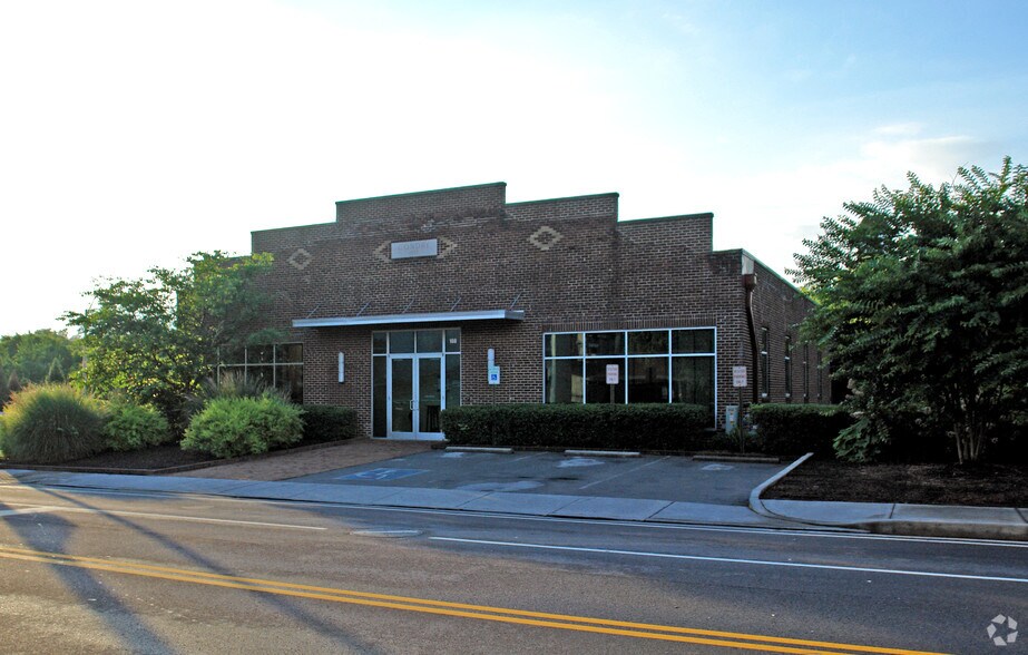 More Photos Of 108 E Church Ave, Maryville Office For Lease