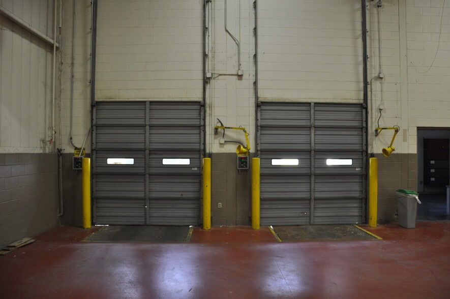 More Photos Of 5825 Clyde Rhyne Dr, Sanford Warehouse For Lease