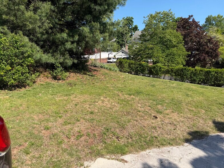 More Photos Of 35 Harrison Ave, Highland Park Land For Sale