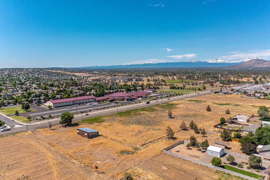 More Photos Of 3131 SW Highland Ave, Redmond Land For Sale