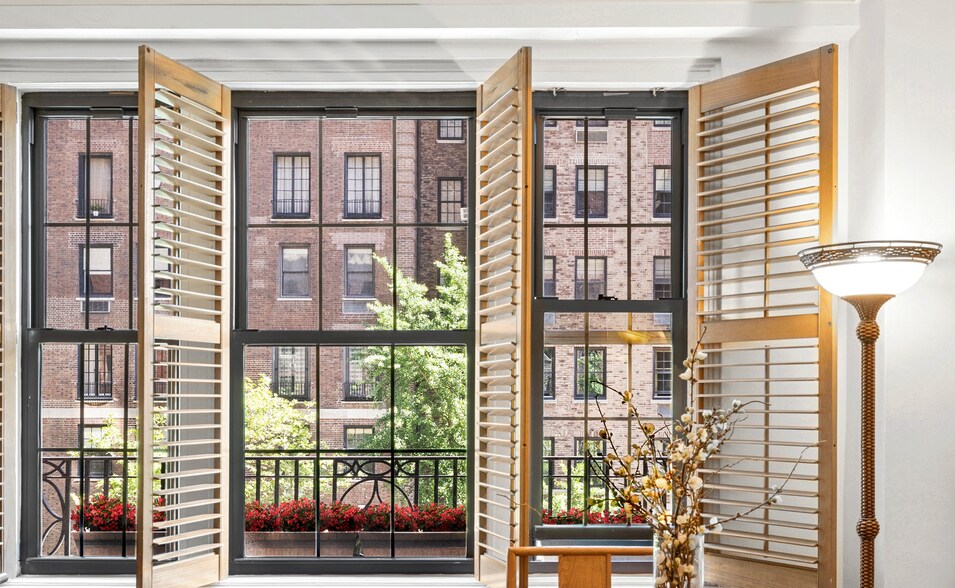 More Photos Of 444 E 57th St, New York Multifamily For Sale