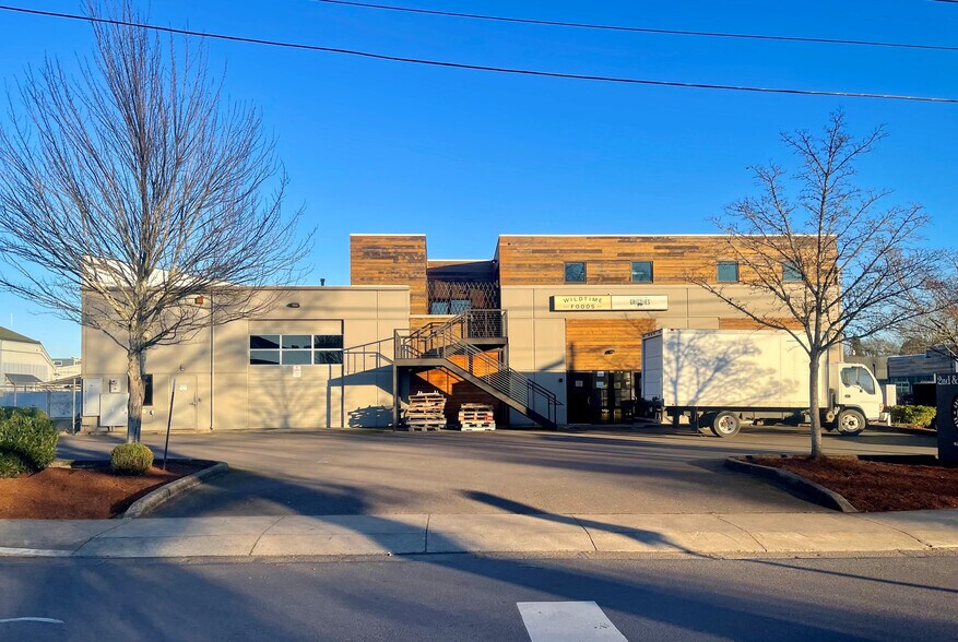Primary Photo Of 1061 W 2nd Ave, Eugene Food Processing For Sale