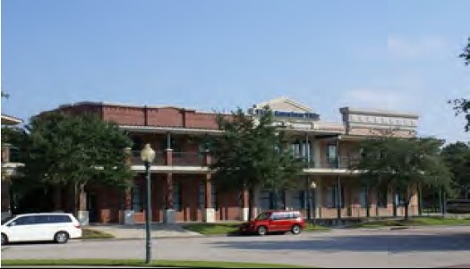 More Photos Of 8 N Main St, Kingwood Unknown For Lease