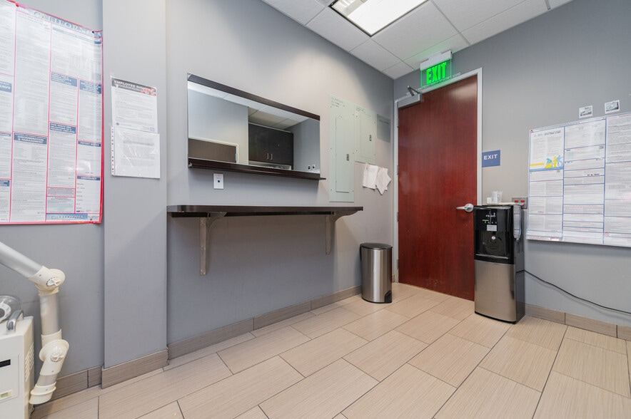 More Photos Of 113 Waterworks Way, Irvine Medical For Sale