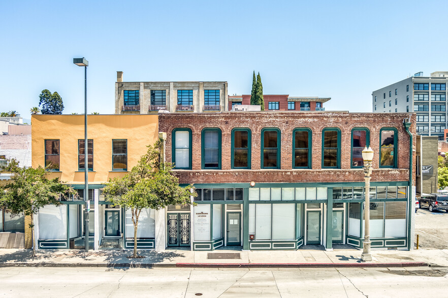 Primary Photo Of 118-128 N Fair Oaks Ave, Pasadena Office For Sale