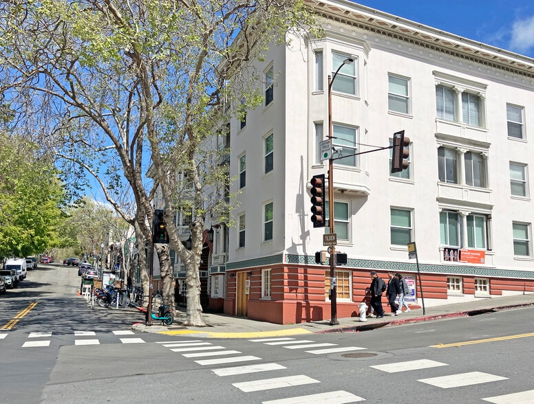 More Photos Of 1865-1879 Euclid Ave, Berkeley Apartments For Lease