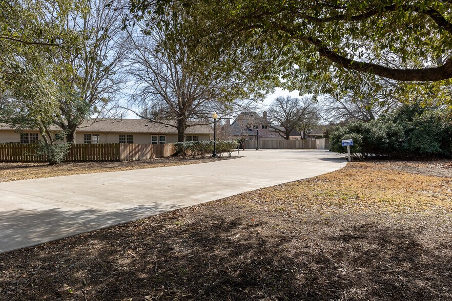 More Photos Of 7605 Virginia Pky, McKinney Land For Sale