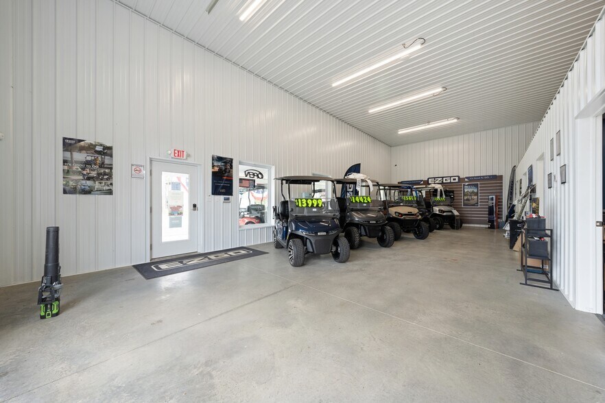 More Photos Of 2667 East Harbor Rd, Port Clinton Freestanding For Sale