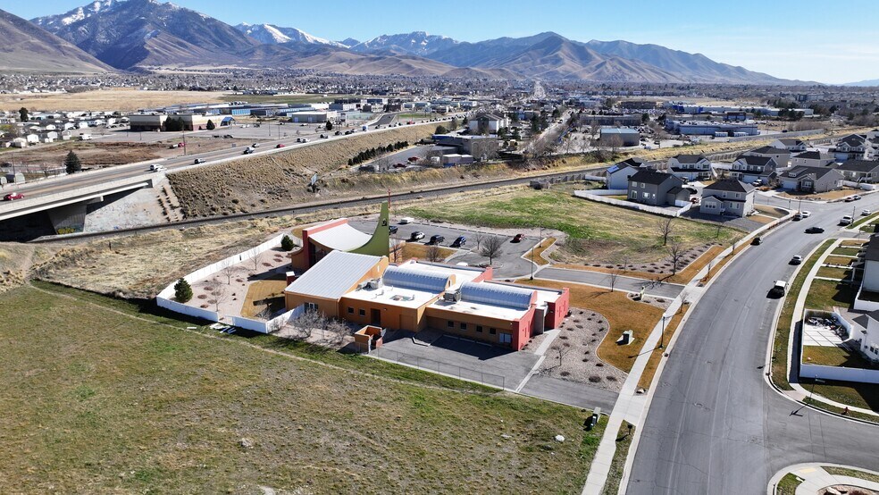 More Photos Of 1784 N Aaron Dr, Tooele Office For Sale