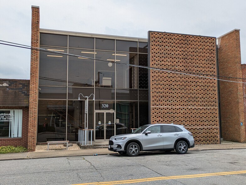 More Photos Of 320 E Broadway, Hopewell Office For Lease