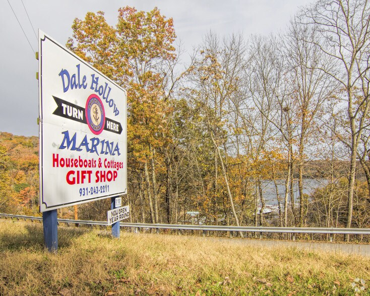 More Photos Of 440 Arlon Webb Rd, Celina Marina For Sale