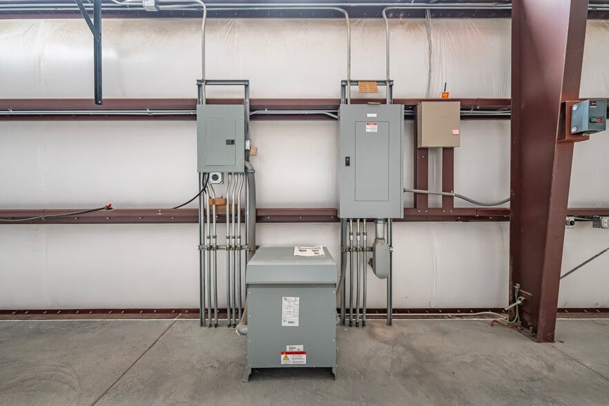 More Photos Of 14690 Cattle Dr, Dolan Springs Industrial For Sale