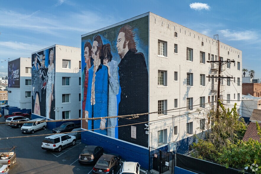 More Photos Of 5640 Santa Monica Blvd, Los Angeles Apartments For Sale